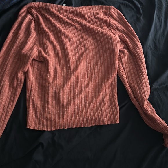 Cute crop top - Picture 3 of 3